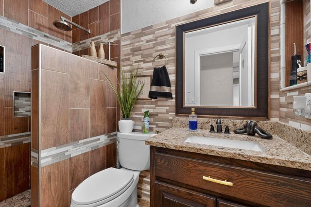 7700 Windsong Place SW, Albuquerque, NM 87121