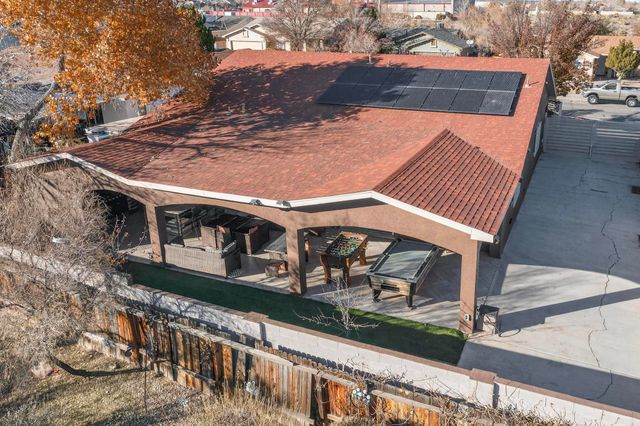 7700 Windsong Place SW, Albuquerque, NM 87121