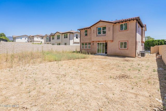 4679 Summit Avenue, Simi Valley, CA 93063