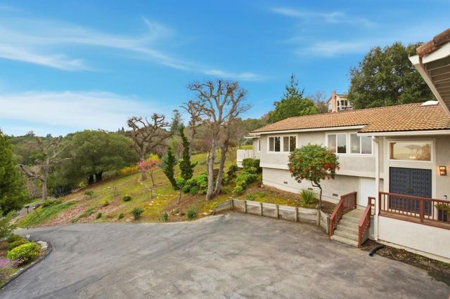 27769 Edgerton Road, Los Altos Hills, CA 94022