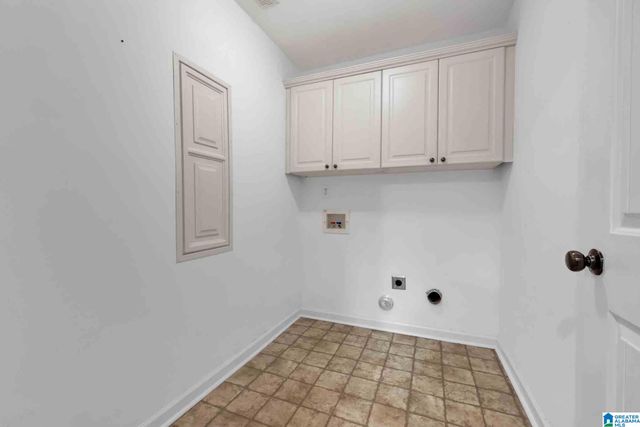 1021 ASHWOOD DRIVE, Birmingham, AL 35216