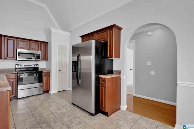 1021 ASHWOOD DRIVE, Birmingham, AL 35216