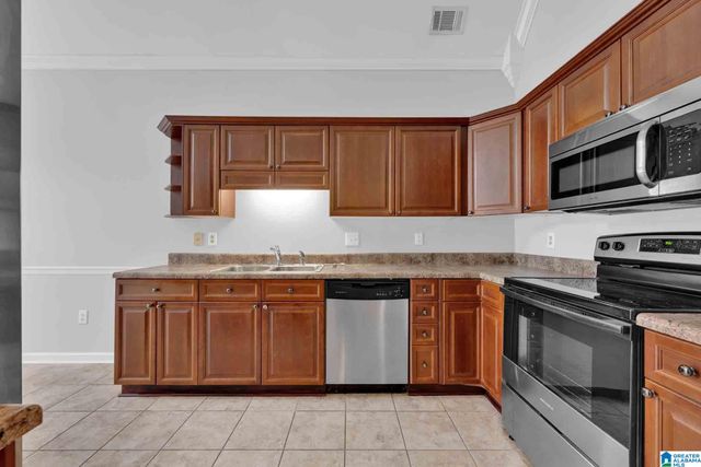 1021 ASHWOOD DRIVE, Birmingham, AL 35216