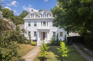 68 Church Street, Poultney, VT 05764