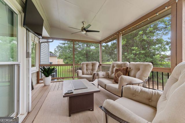 2057 Devonhurst Drive, Powder Springs, GA 30127