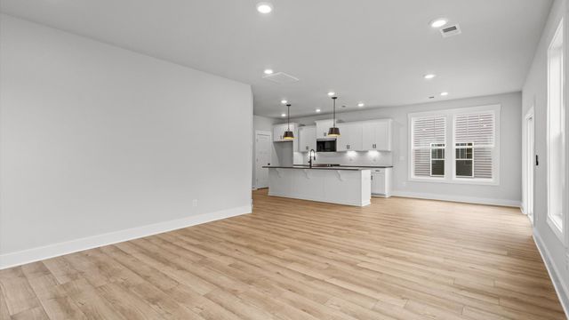 4017 Gaskill Dr, Smyrna, TN 37167