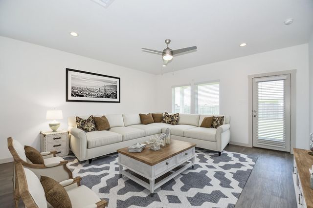 8034 House Bank Lane, Rosharon, TX 77583