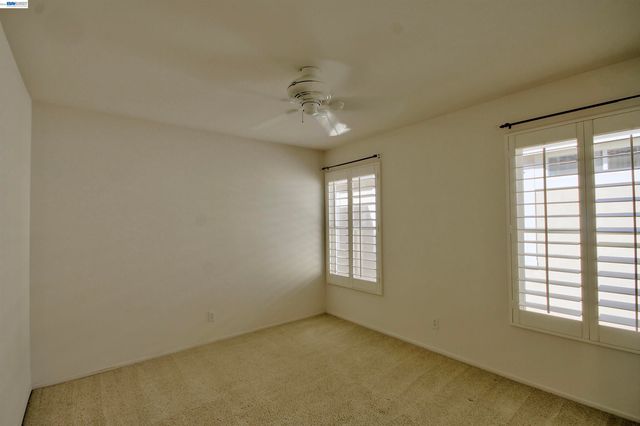 45315 Camino Monzon, Temecula, CA 92592