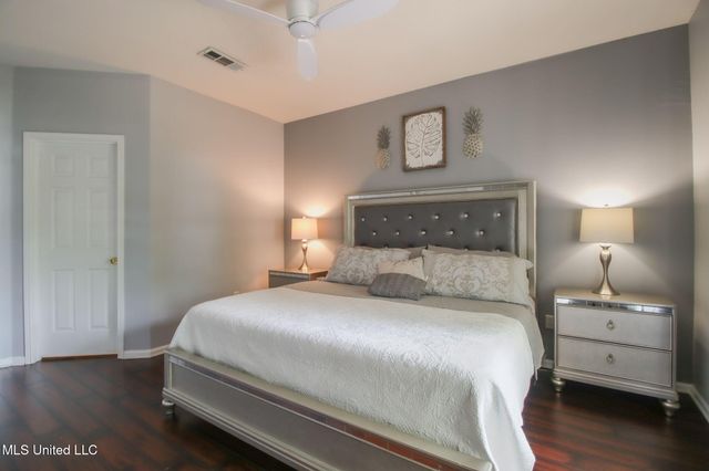 2252 Beach Drive, 1303, Gulfport, MS 39507