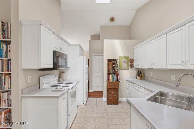 2 Winding Trail, Whispering Pines, NC 28327