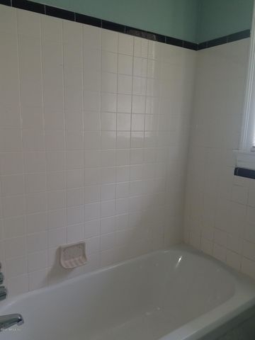 205 E 44TH Street, Jacksonville, FL 32208