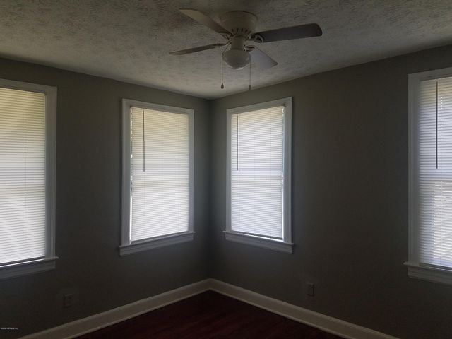 205 E 44TH Street, Jacksonville, FL 32208