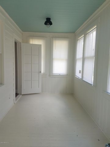 205 E 44TH Street, Jacksonville, FL 32208