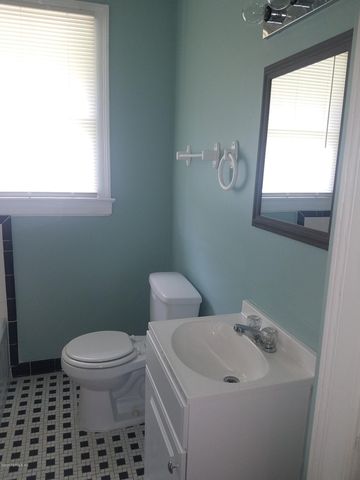 205 E 44TH Street, Jacksonville, FL 32208