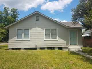 205 E 44TH Street, Jacksonville, FL 32208