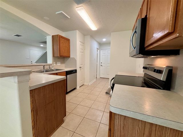 13764 Bighorn Trail, Willis, TX 77378