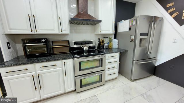 16720 LONGDRAFT RD, Gaithersburg, MD 20878