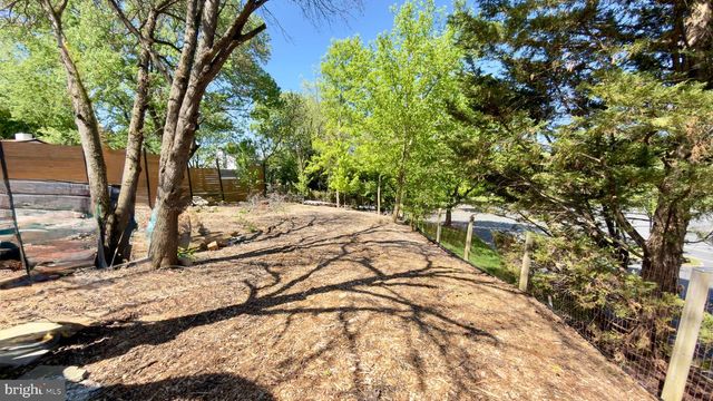 16720 LONGDRAFT RD, Gaithersburg, MD 20878