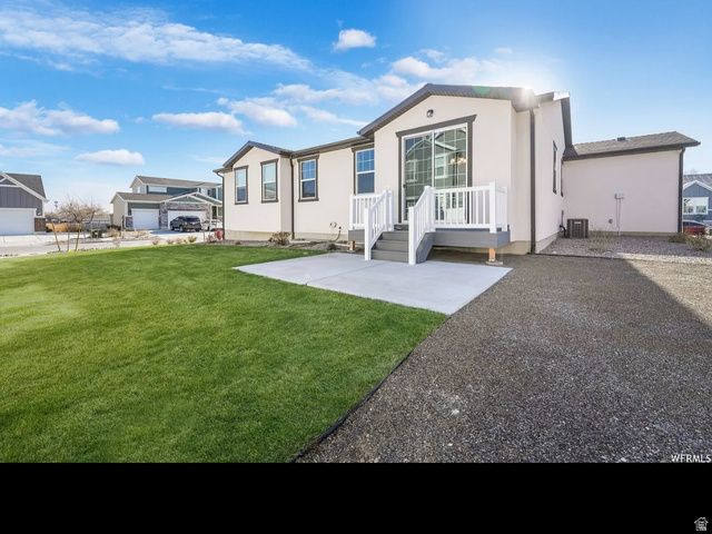 7776 W RANGE CREEK LN, Magna, UT 84044
