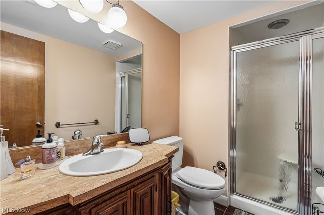 691 Davidson Drive, Highland Heights, OH 44143