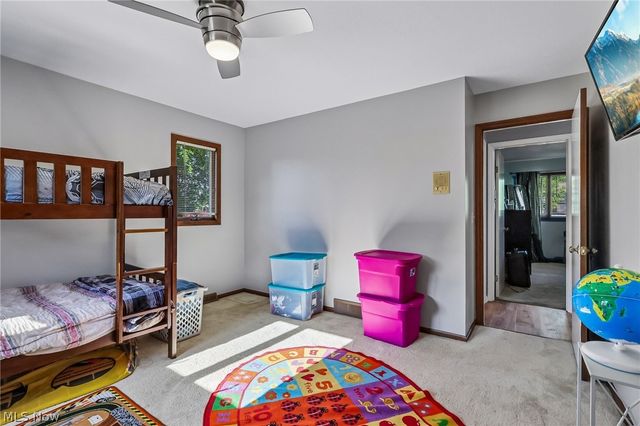 691 Davidson Drive, Highland Heights, OH 44143