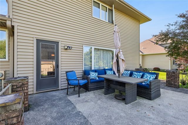 691 Davidson Drive, Highland Heights, OH 44143