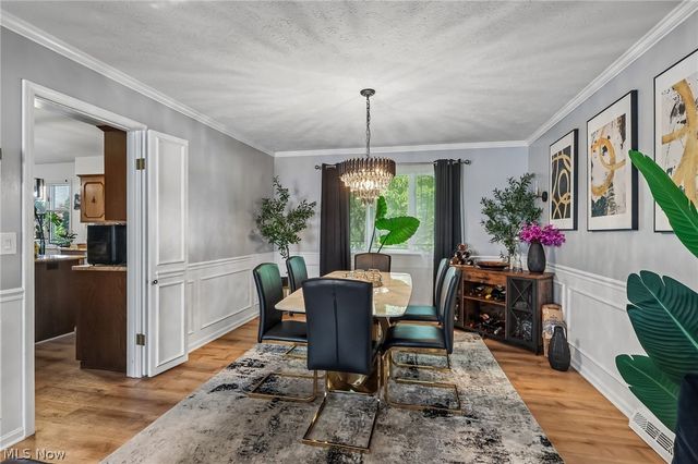 691 Davidson Drive, Highland Heights, OH 44143