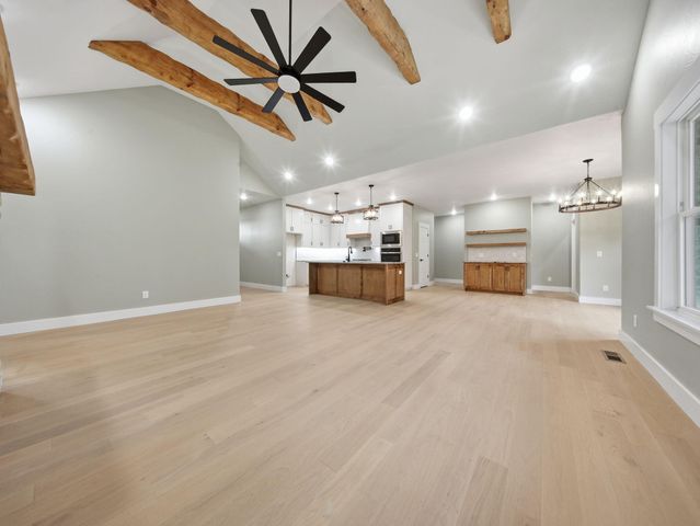 5300 N Seacrest Drive, Ozark, MO 65721