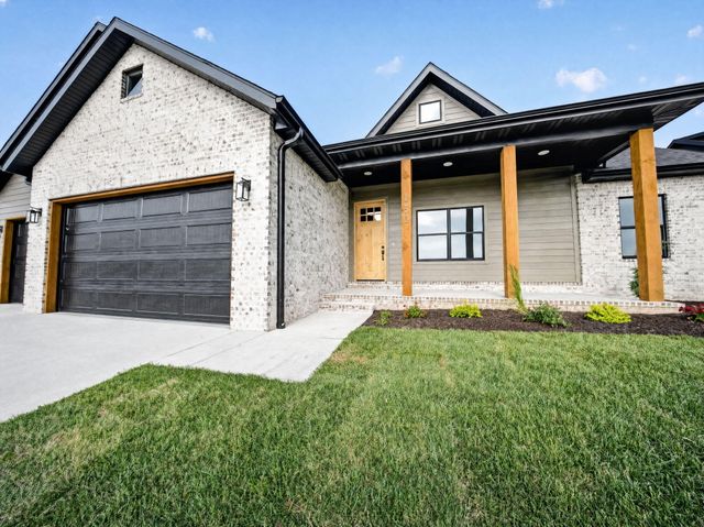 5300 N Seacrest Drive, Ozark, MO 65721