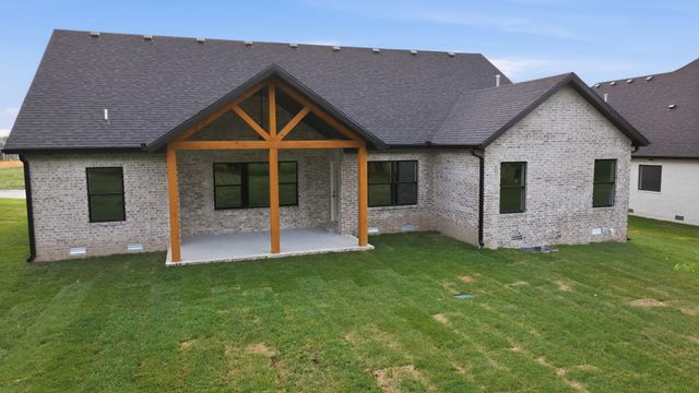 5300 N Seacrest Drive, Ozark, MO 65721