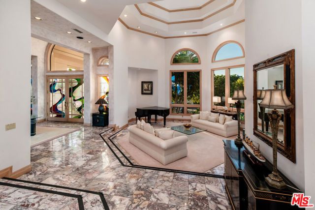 13023 Aguamarina, San Diego, CA 92128