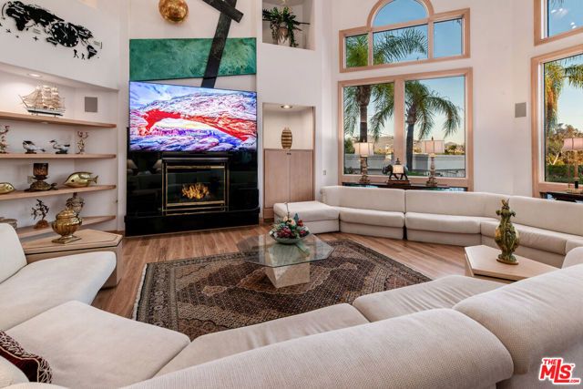 13023 Aguamarina, San Diego, CA 92128