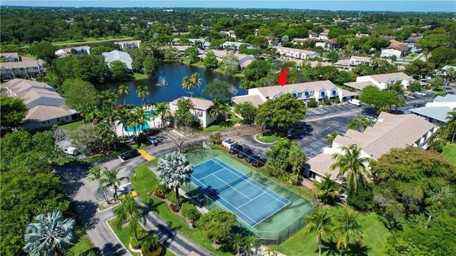 4874 N Hemingway Circle, Margate, FL 33063