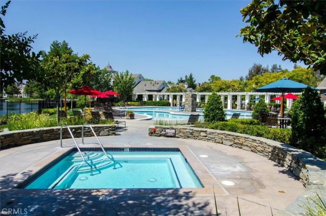 23361 Pike, Valencia, CA 91355