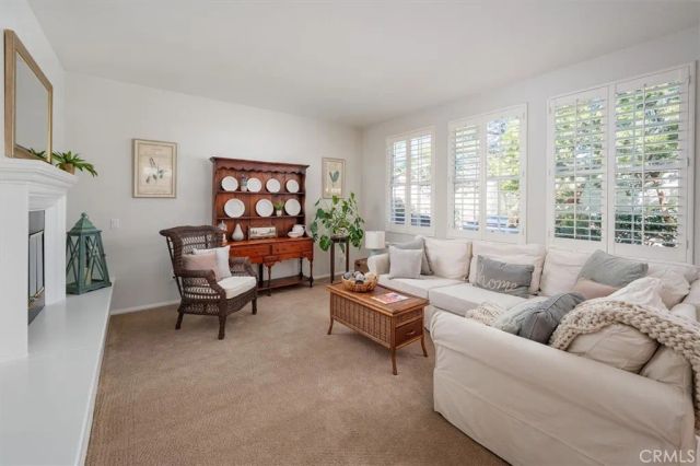 23361 Pike, Valencia, CA 91355