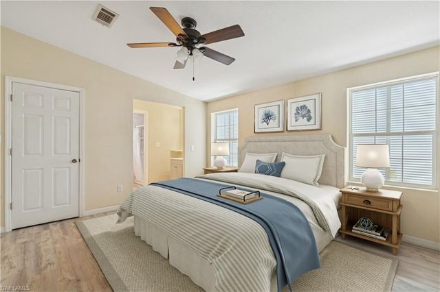 12 Nancy LN, Fort Myers Beach, FL 33931