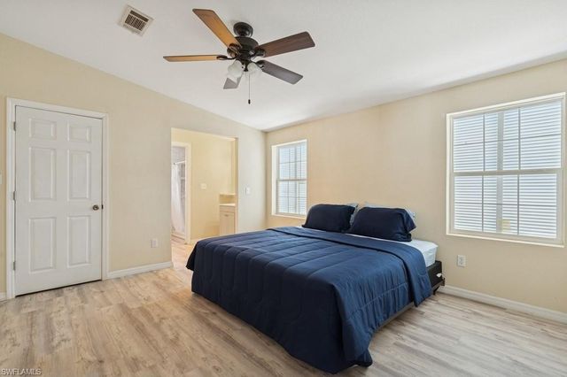 12 Nancy LN, Fort Myers Beach, FL 33931