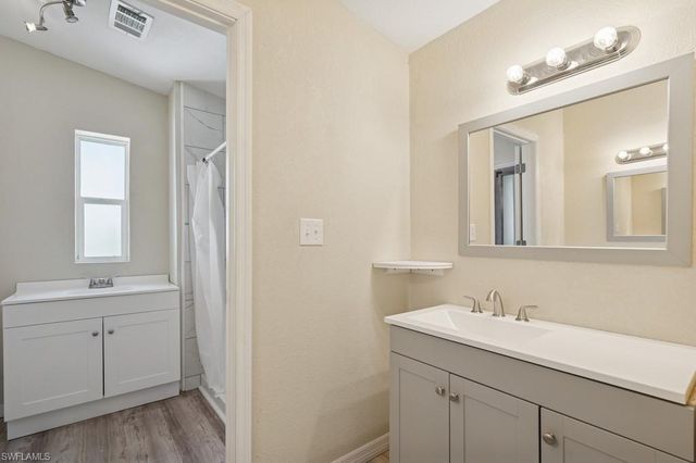 12 Nancy LN, Fort Myers Beach, FL 33931