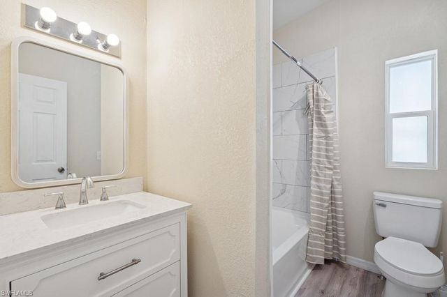 12 Nancy LN, Fort Myers Beach, FL 33931