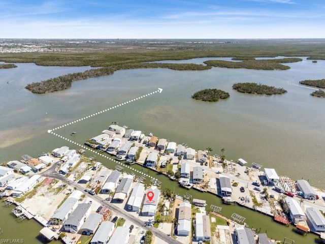 12 Nancy LN, Fort Myers Beach, FL 33931