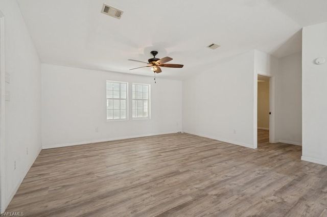 12 Nancy LN, Fort Myers Beach, FL 33931