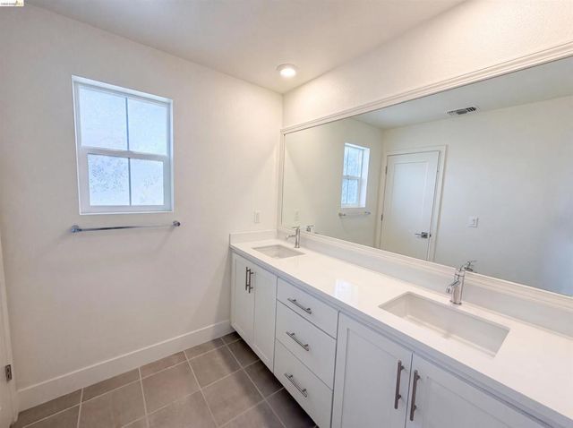 9034 Rudder Way, Newark, CA 94560