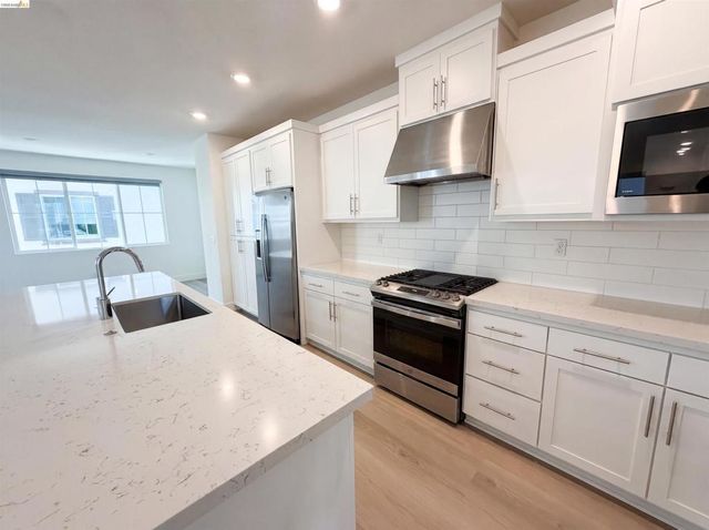 9034 Rudder Way, Newark, CA 94560