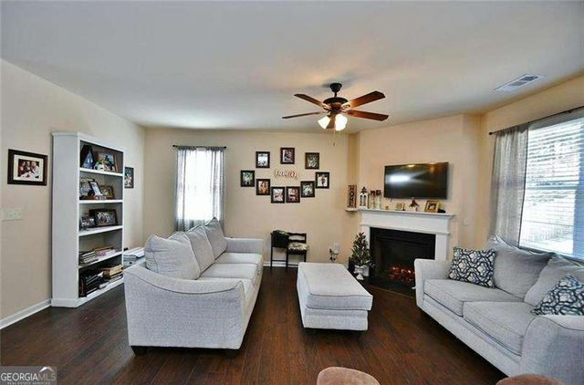 3110 Boxwood Crossing, Gainesville, GA 30507