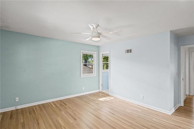 3728 BIRCHWOOD Drive, Kansas City, MO 64137