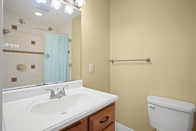 1845 Robalo Drive 201D, Vero Beach, FL 32960