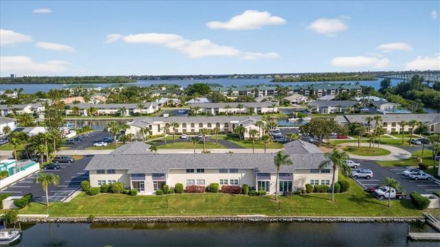 1845 Robalo Drive 201D, Vero Beach, FL 32960