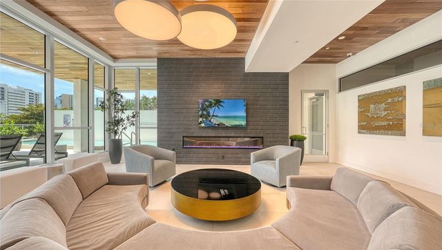 1335 2ND STREET Villa 2E, Sarasota, FL 34236