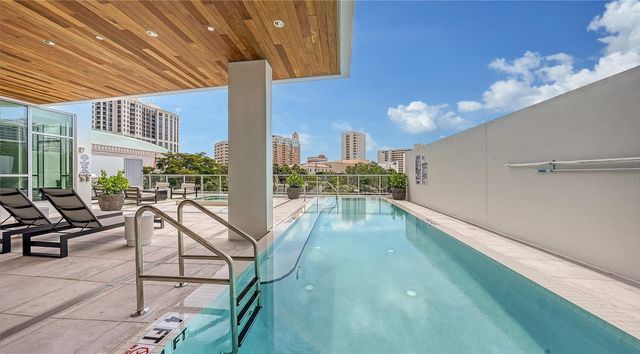 1335 2ND STREET Villa 2E, Sarasota, FL 34236