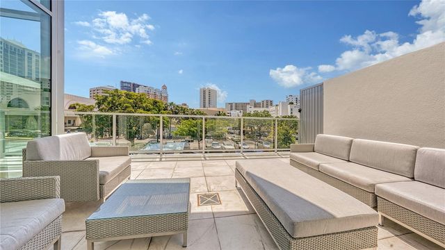 1335 2ND STREET Villa 2E, Sarasota, FL 34236